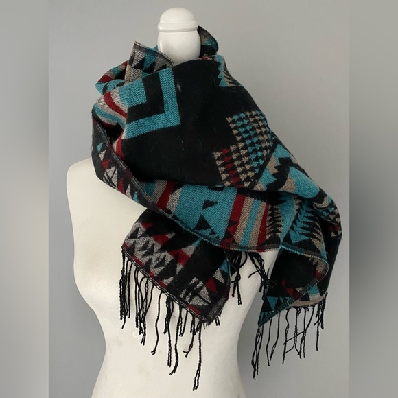 Merino Wool Native American Design Scarf or Wrap - Picture 2 of 5